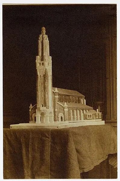 Foto di Chiesa di Saint-Louis - Archives nationales DAPAANS - © Creative Commons (https://creativecommons.org/licenses/by-sa/4.0/deed.fr)