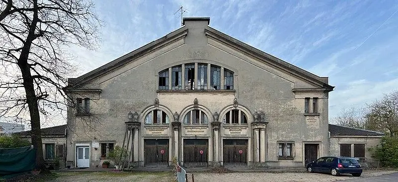 Foto de Ex gimnasio de Léopold Bellan - Chabe01 - © Creative Commons (https://creativecommons.org/licenses/by-sa/4.0/deed.fr)