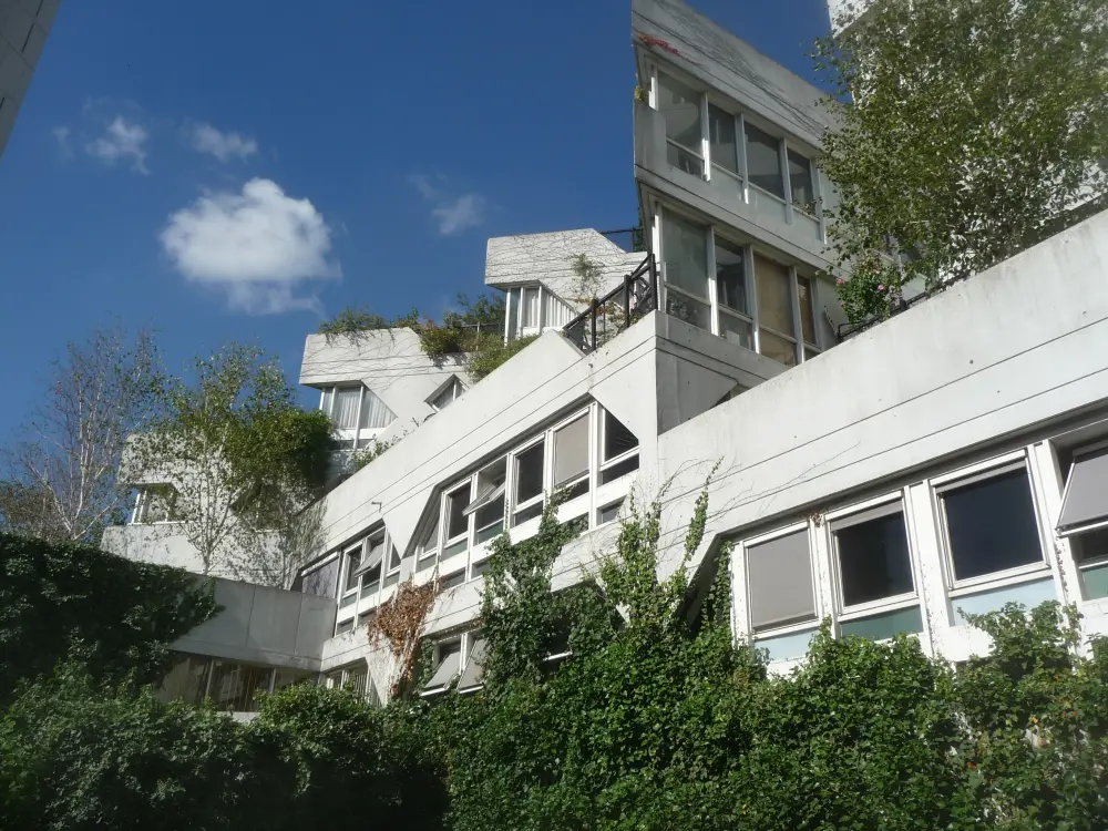 Foto de Edificio Danielle-Casanova - POP Plateforme Ouverte du Patrimoine / Base Mérimée - © Ministère de la Culture (France), Direction Régionale des Affaires Culturelles d'Île-de-France – Tous droits réservés 