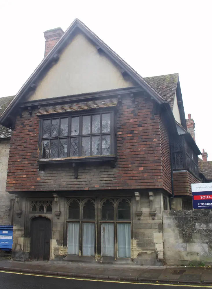 Photo de Maison de l'église incorporant Audley House - Historic England