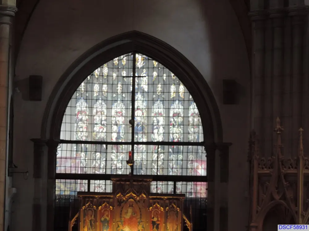 Foto di Chiesa di San Nicola - Historic England / Charles Watson