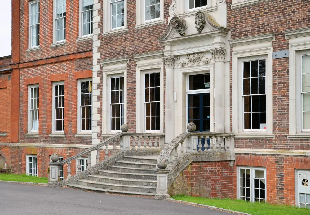 Photo de Tadworth Court - Historic England