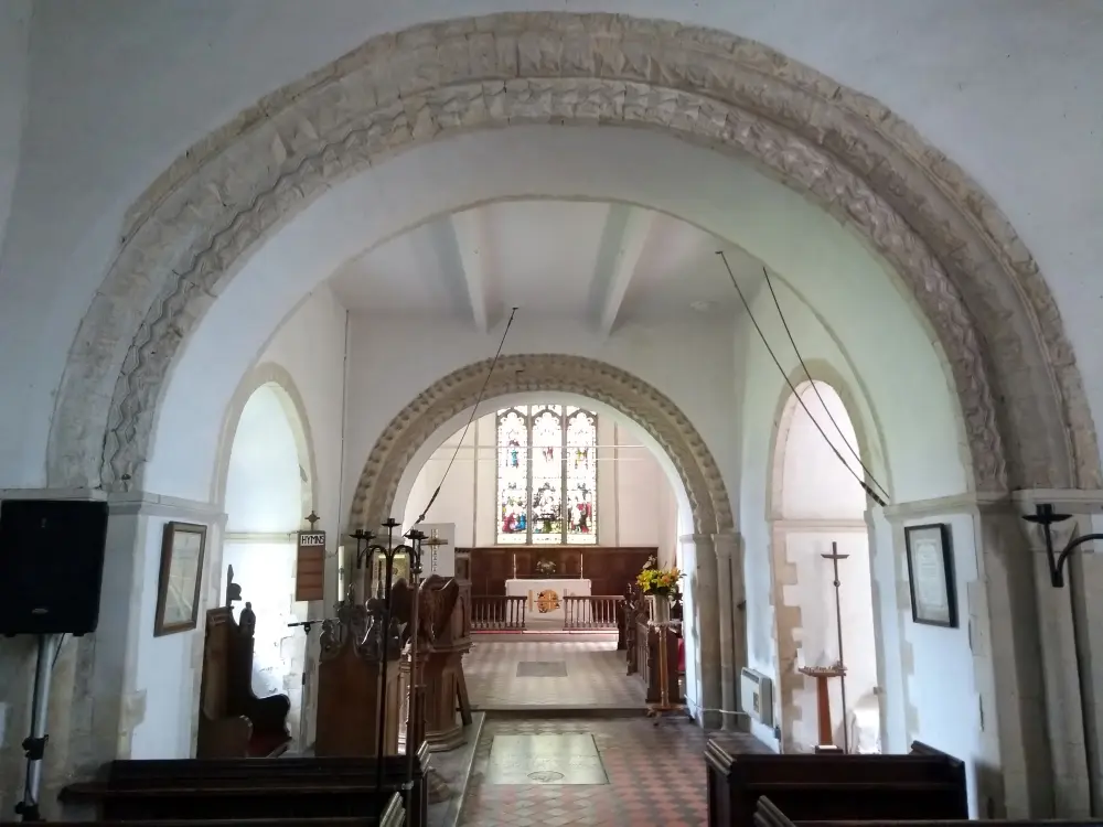 Foto di Chiesa di tutti i santi - Historic England
