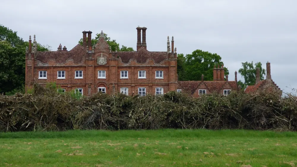 Foto von Cockfield Hall - Historic England
