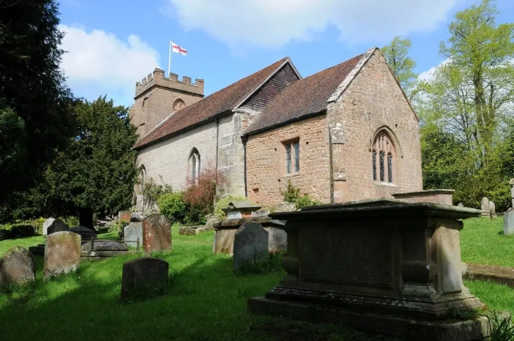 Foto von Kirche der Annahme unserer Frau - Historic England