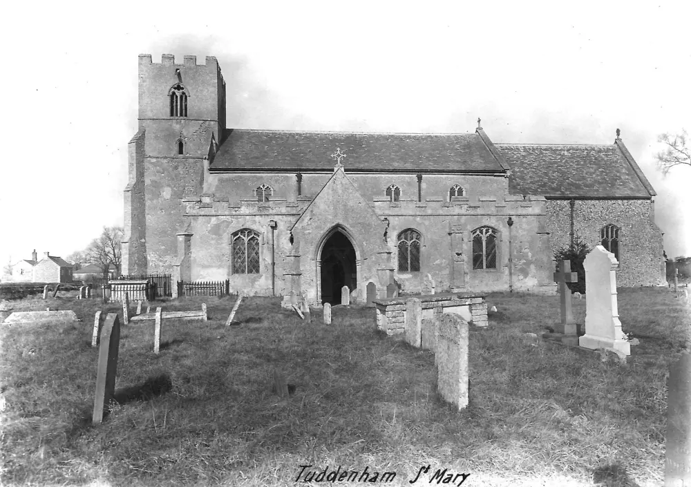 Photo de Église de St Mary - Historic England