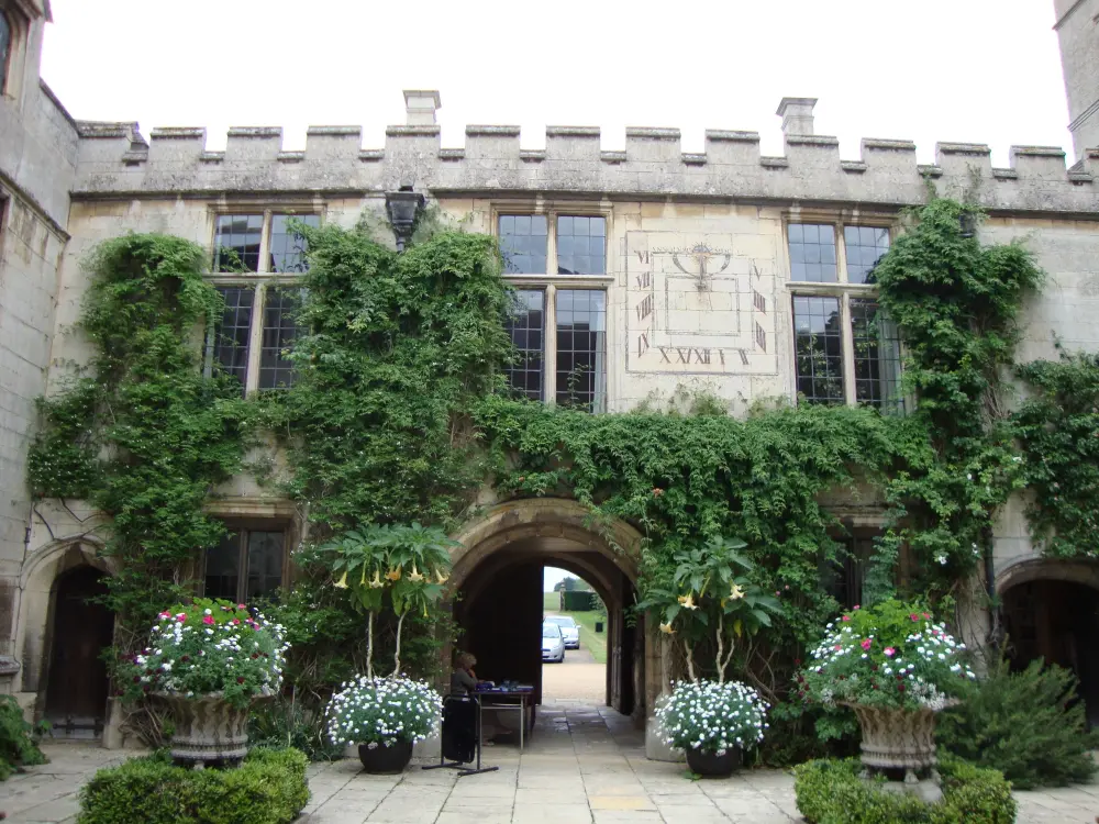 Photo de Hall deene - Historic England