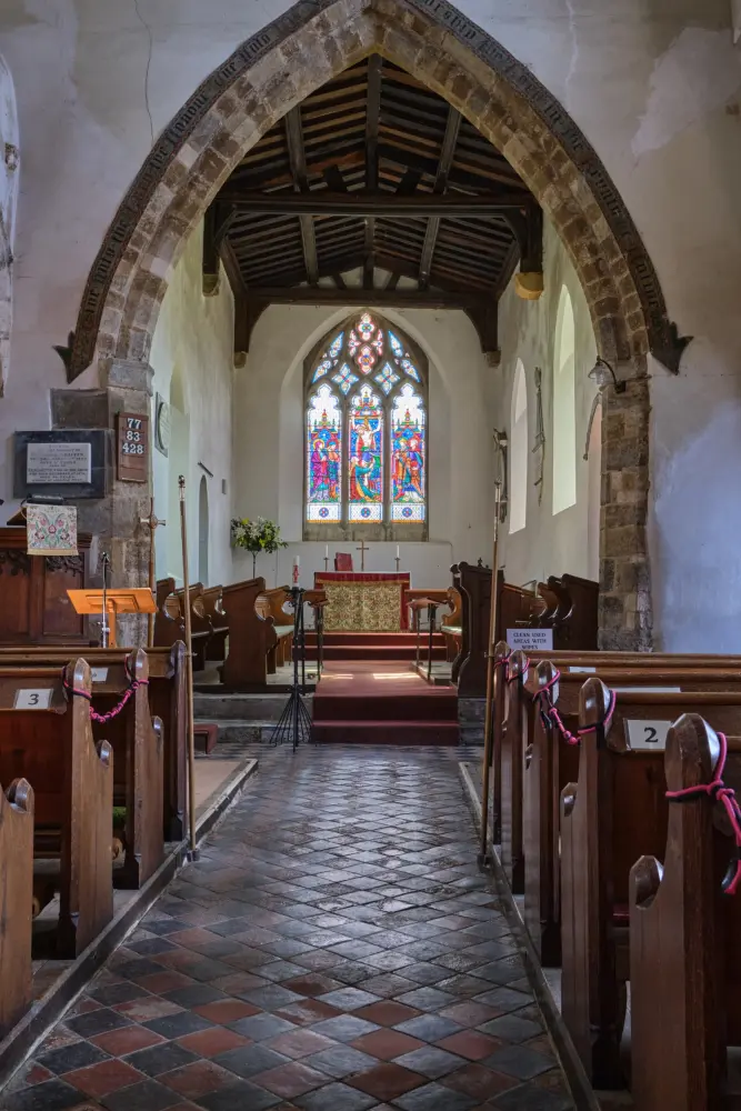 Foto di Chiesa di San Giovanni Battista - Historic England / Martin Tolley