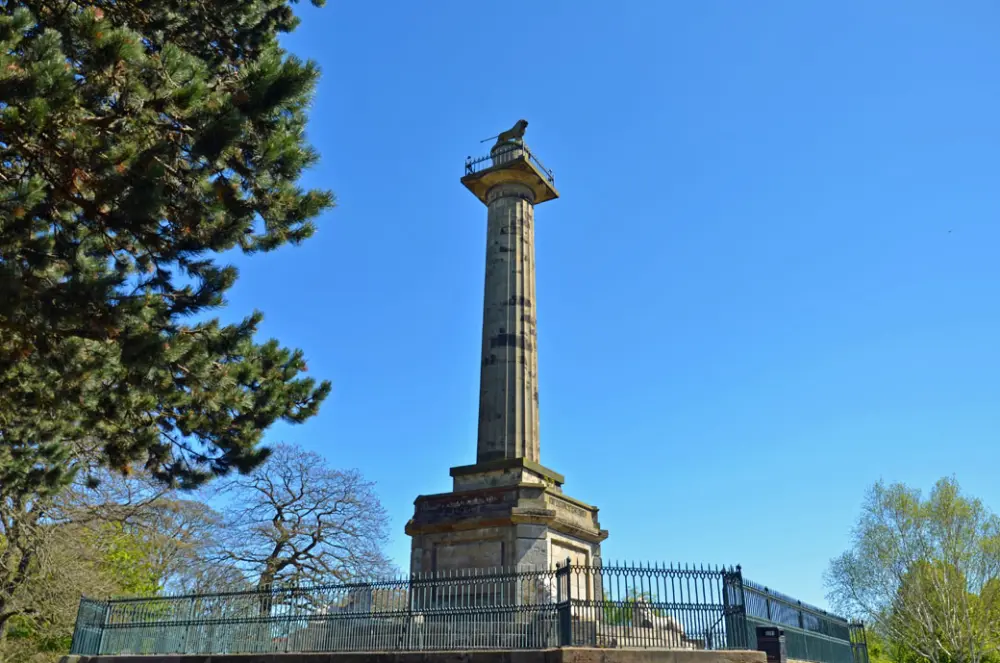 Photo de Colonne de tenue Percy - Historic England