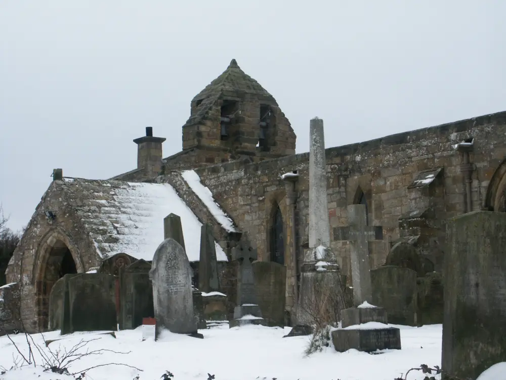 Foto di Chiesa di San Michele e tutti gli angeli - Historic England / Steve Ellwood