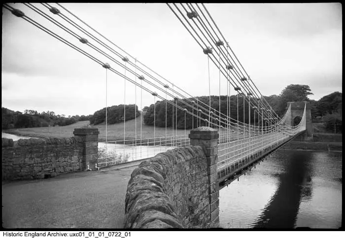 Photo de Union Suspension Bridge (cette partie en Angleterre) - Historic England
