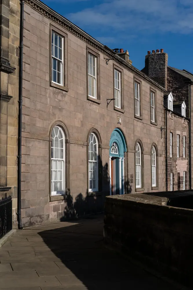 Photo de La maison de douane - Historic England