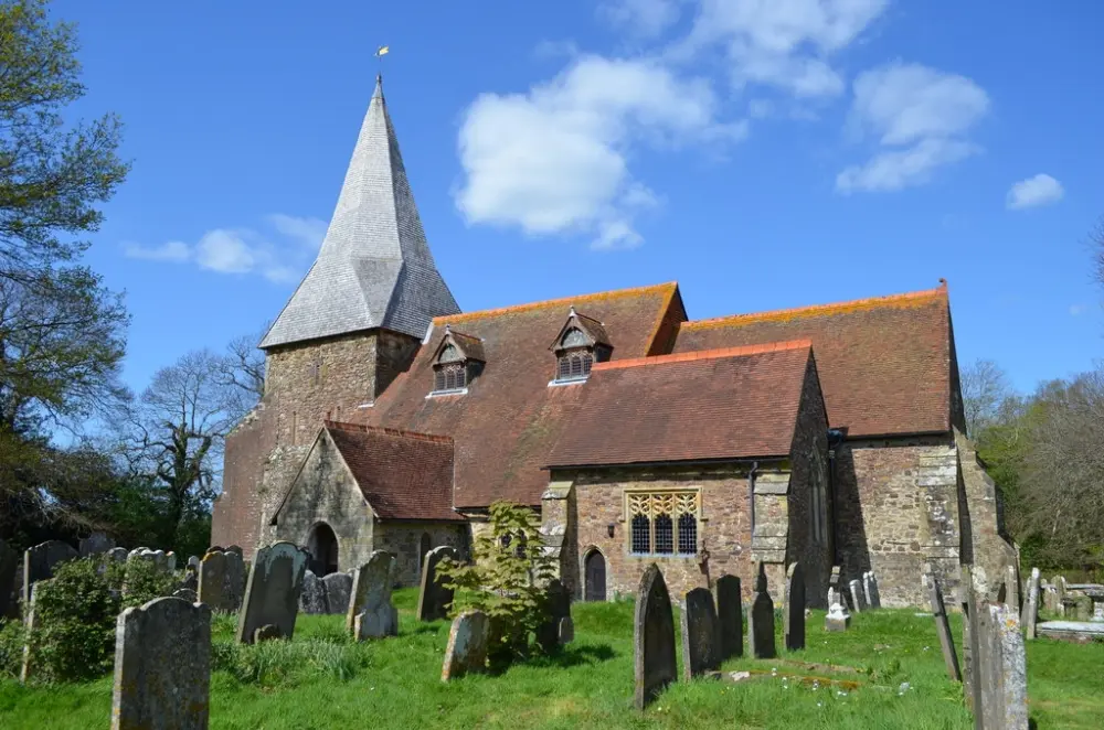 Foto di La chiesa parrocchiale di tutti i santi - Historic England