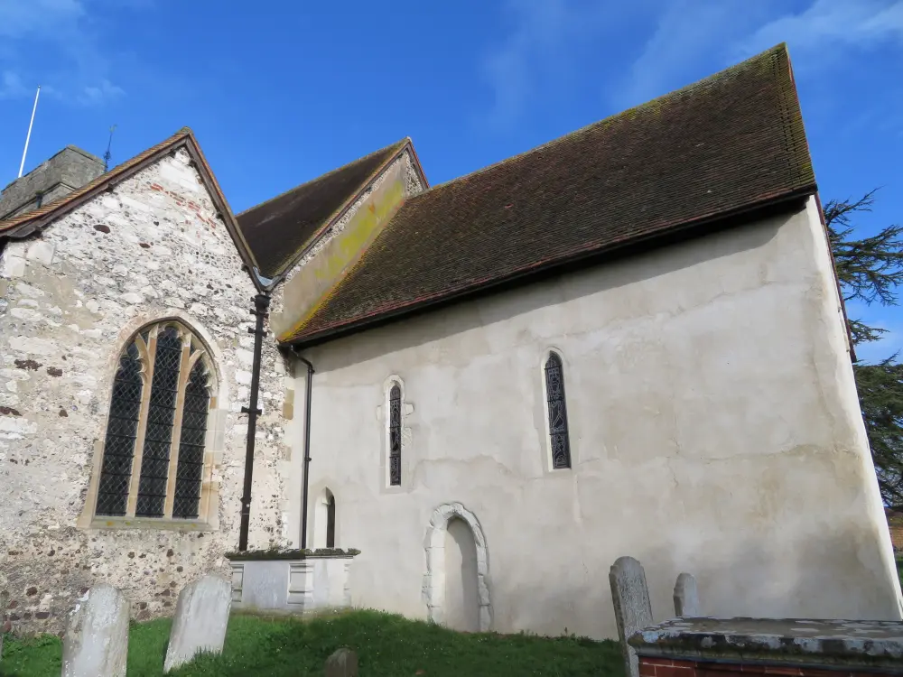 Foto di Chiesa di San Pietro - Historic England / D McCallum