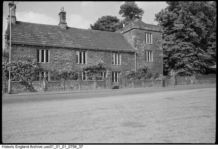 Foto di Sala bassa - Historic England