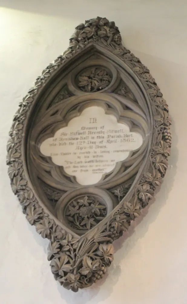 Photo de L'Église paroissiale de St Peter et St Paul - Historic England