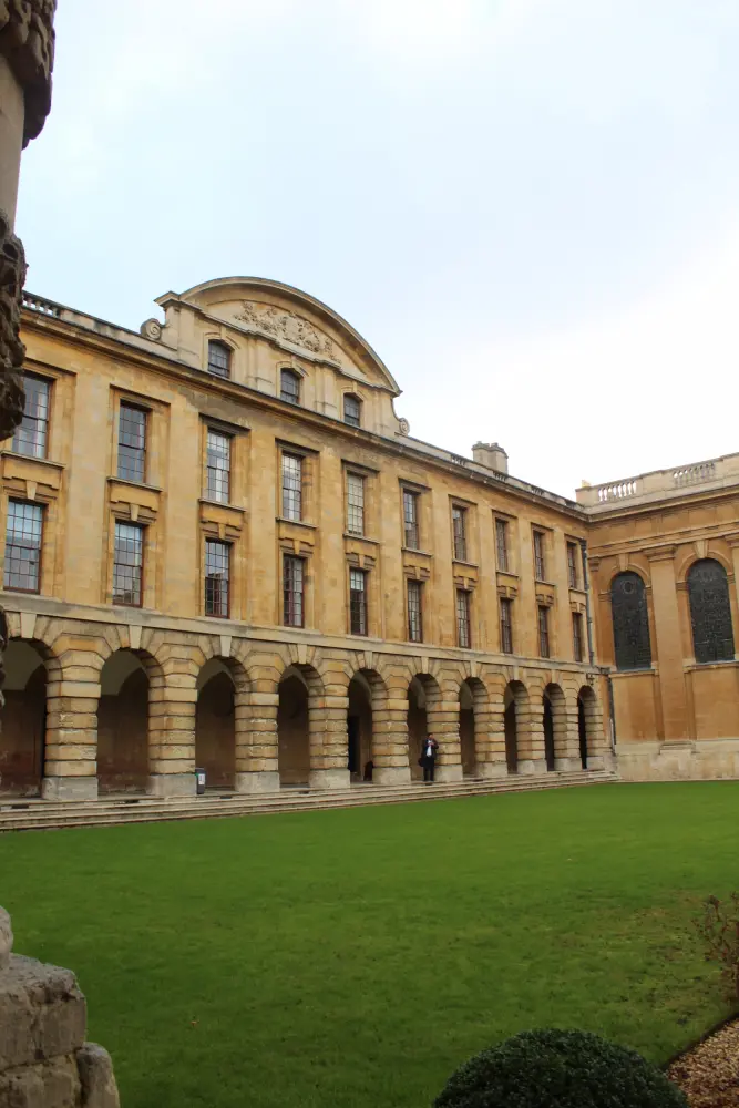 Foto di The Queens College, West Range - Historic England