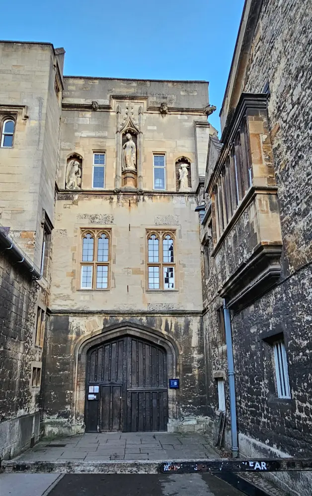Foto di Nuovo college, West Range, Great Quadrangle - Historic England