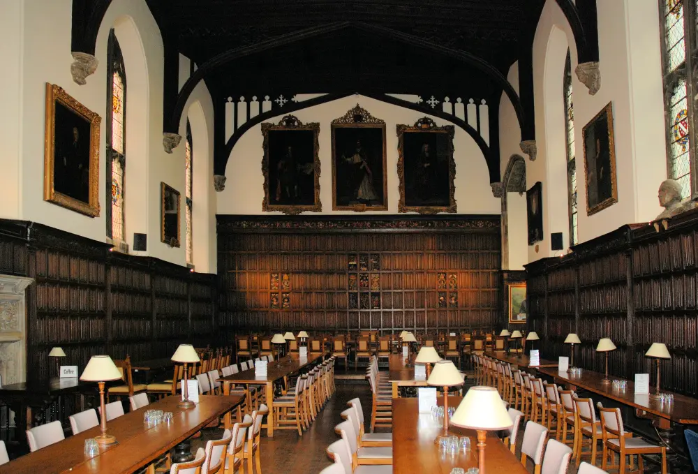 Foto di Magdalen College, Hall, Great Quadrangle - Historic England