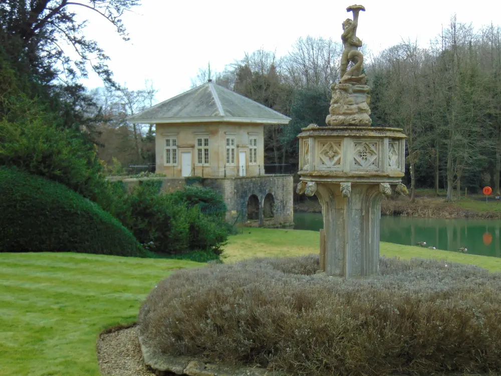 Foto de Casa de China al oeste de Beckett Hall - Historic England