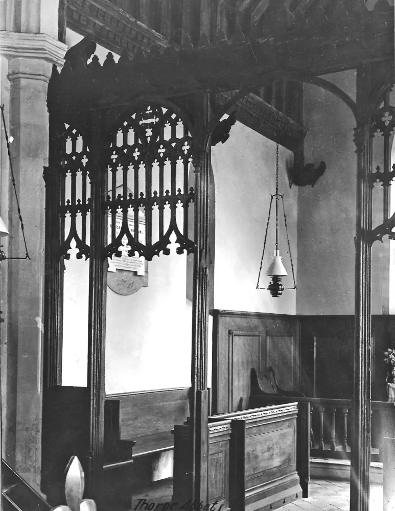 Foto de Iglesia de todos los santos - Historic England