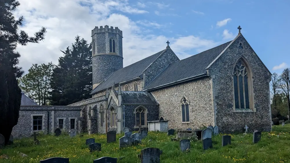 Foto de Iglesia de San Remigio - Historic England