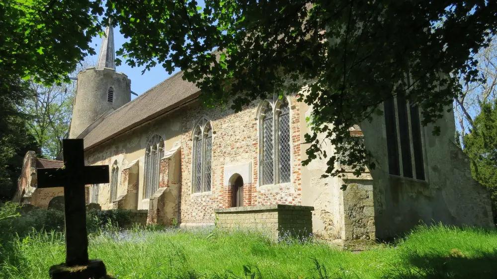 Foto de Iglesia de San Miguel - Historic England