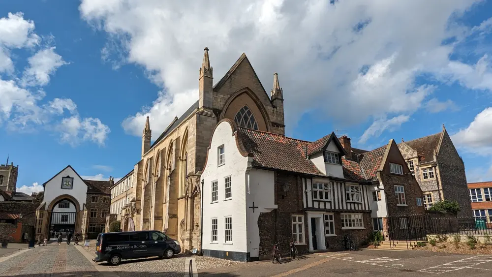 Foto de 69, el cierre - Historic England