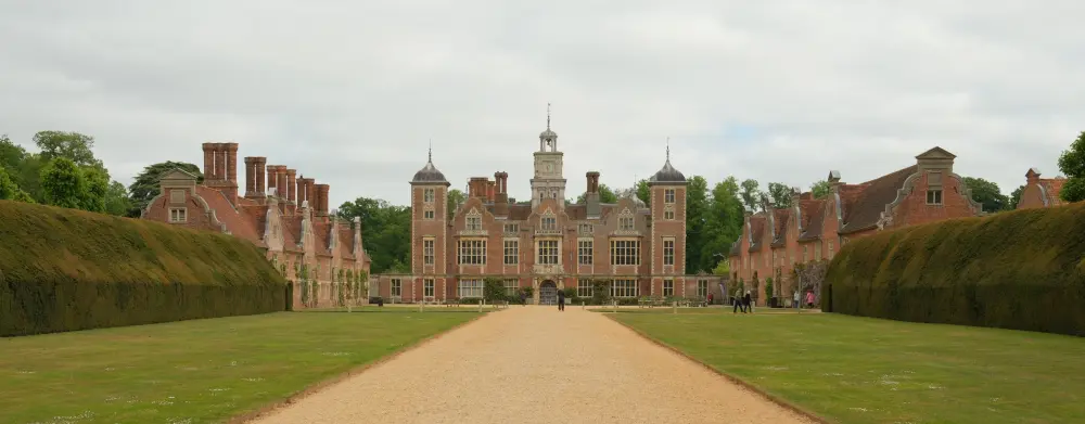 Foto de Salón - Historic England