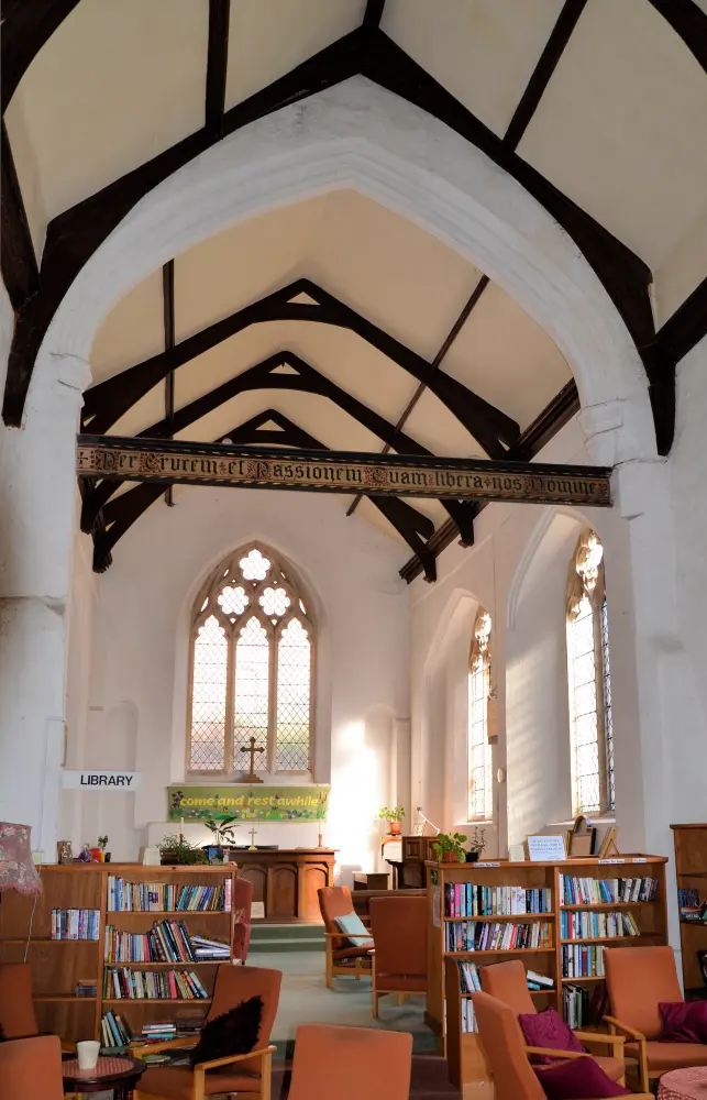 Foto de Iglesia de Todos los Santos - Historic England