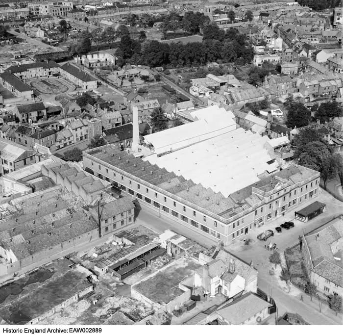 Foto de Iglesia de San Martín en Oak - Historic England / Historic England Archive