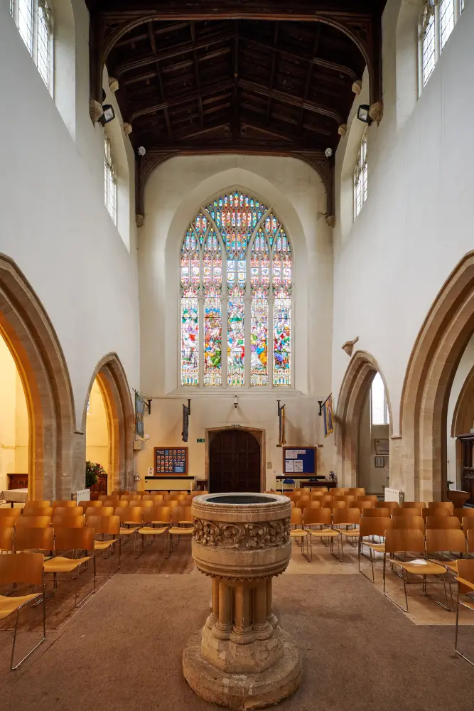 Foto de Iglesia de Santa María la Virgen - Historic England