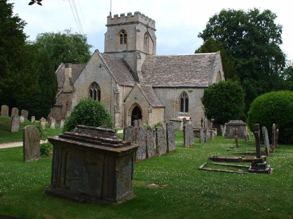 Foto de Iglesia de San Kenelm - Historic England / Paul Adams