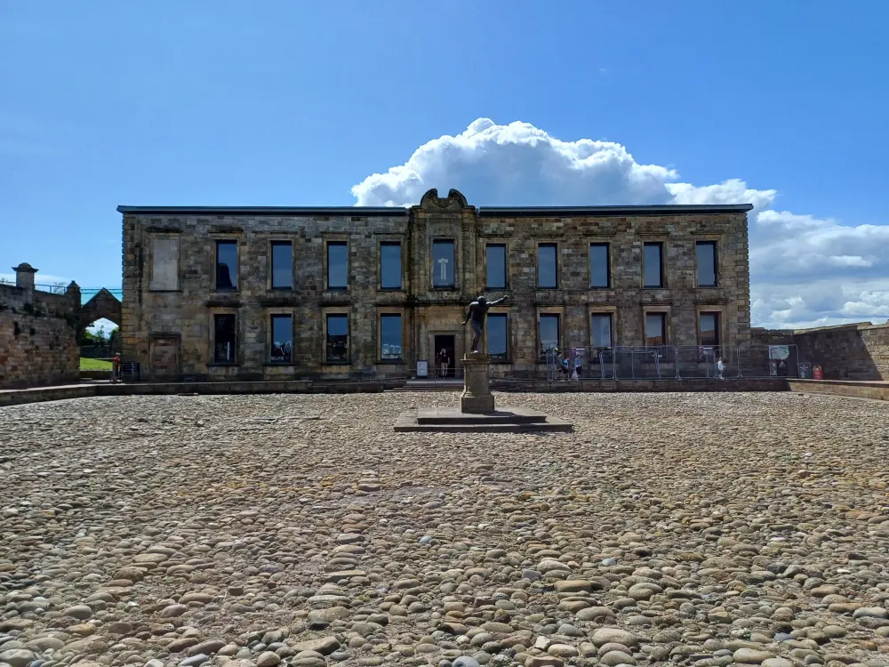 Photo de La maison de l'abbaye - Historic England