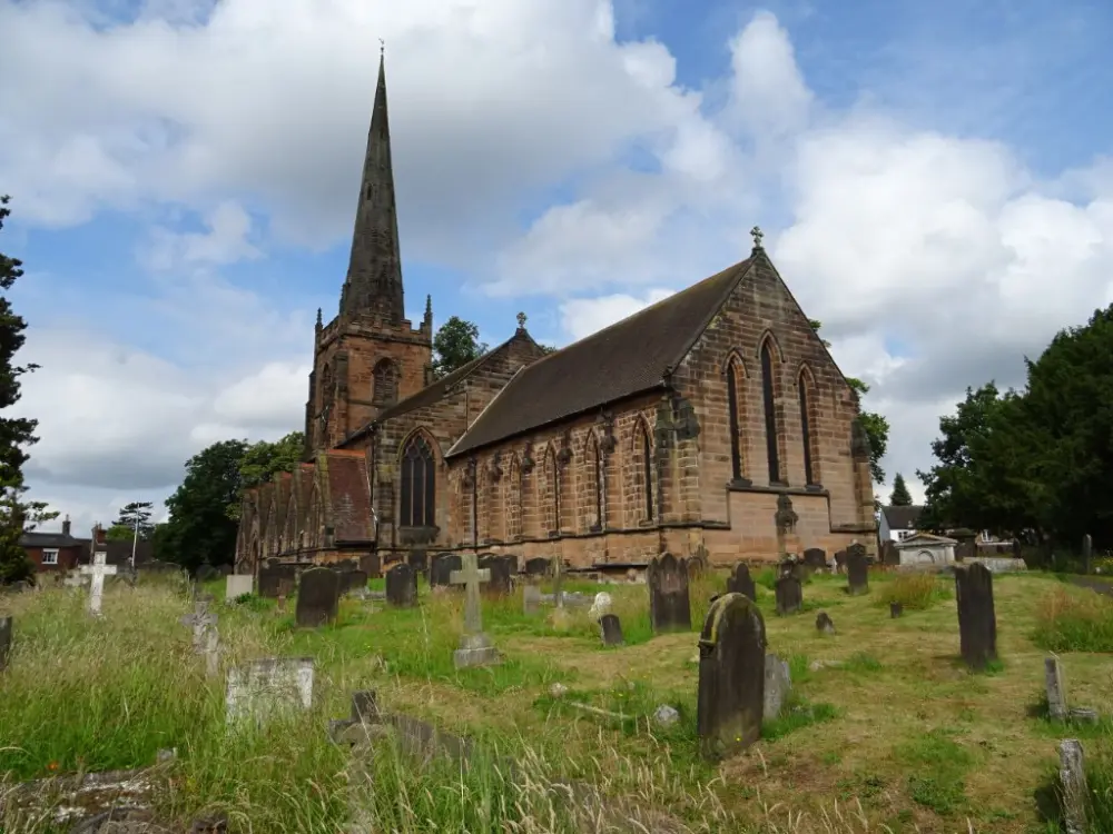 Foto de Iglesia de Santa María y St Chad - Historic England