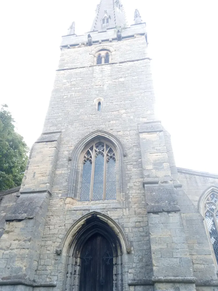 Photo de Église de St Tchad - Historic England