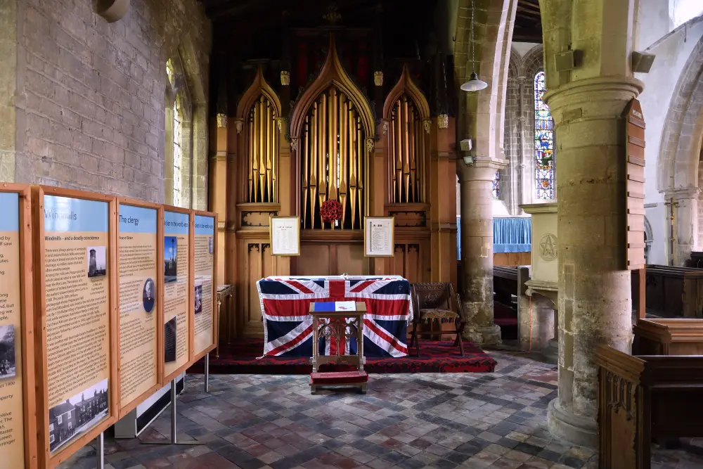 Photo de Église de St Swithin - Historic England