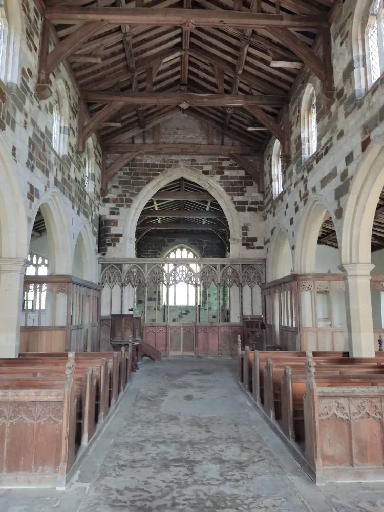 Foto de Iglesia de todos los santos - Historic England