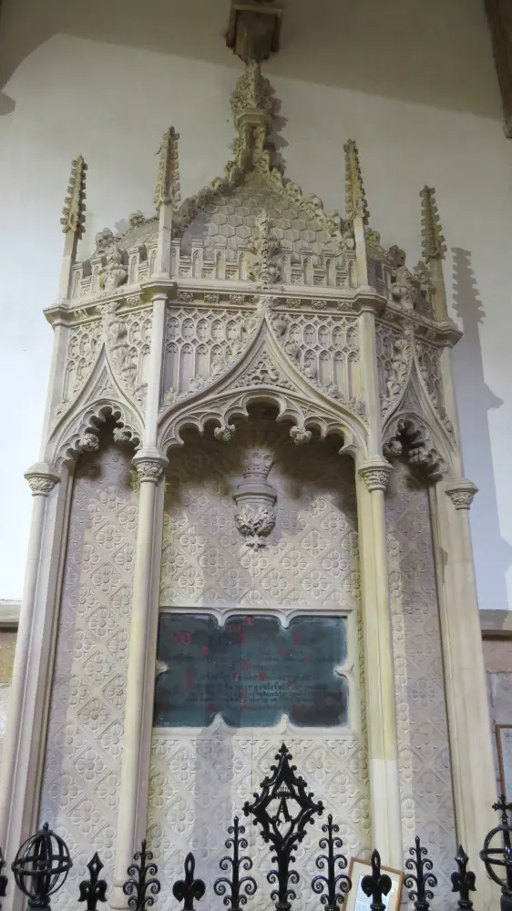 Foto de Iglesia parroquial de St James - Historic England