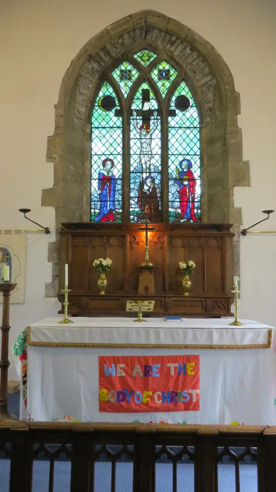 Foto de Iglesia de San Bartolomé - Historic England