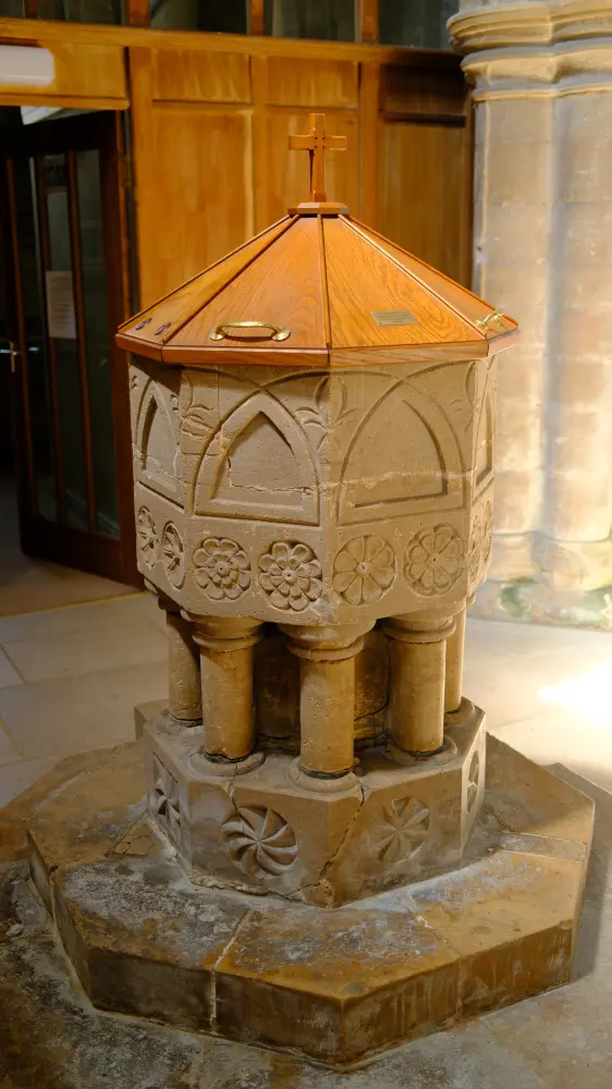 Foto de Iglesia de San Margarita - Historic England