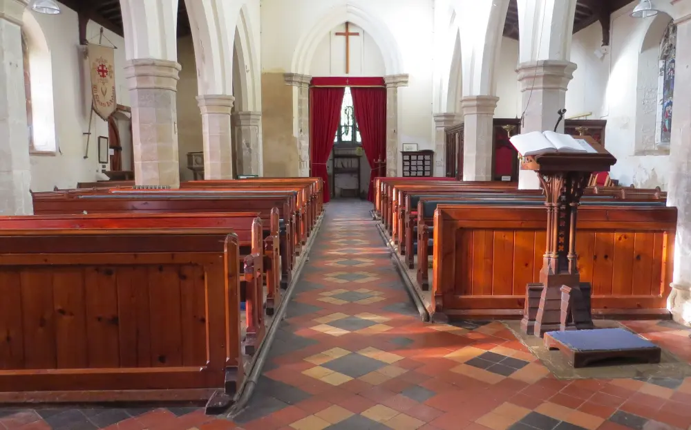 Foto de Iglesia de todos los santos - Historic England