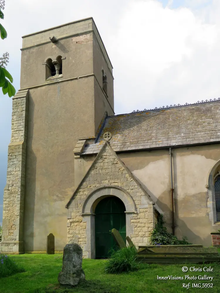 Foto de Iglesia de todos los santos - Historic England