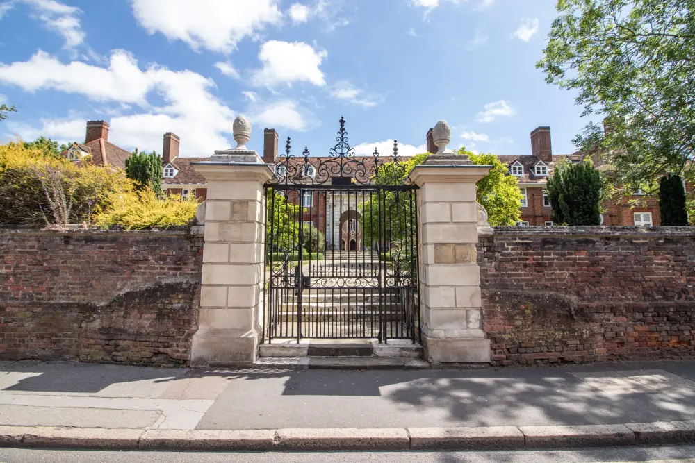 Photo de Passerelle au Bromley College - Historic England