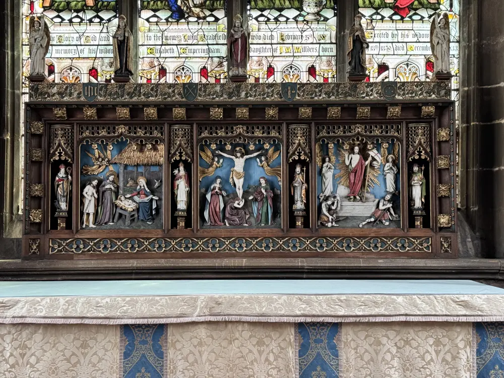 Foto de Iglesia de todos los santos - Historic England