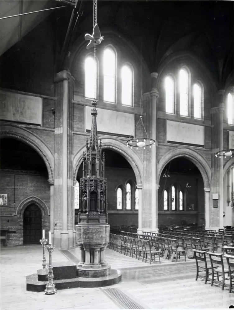 Photo de Église des All Saints - Historic England
