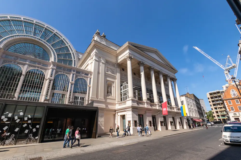 Foto de Royal Opera House - Historic England / Charles Watson