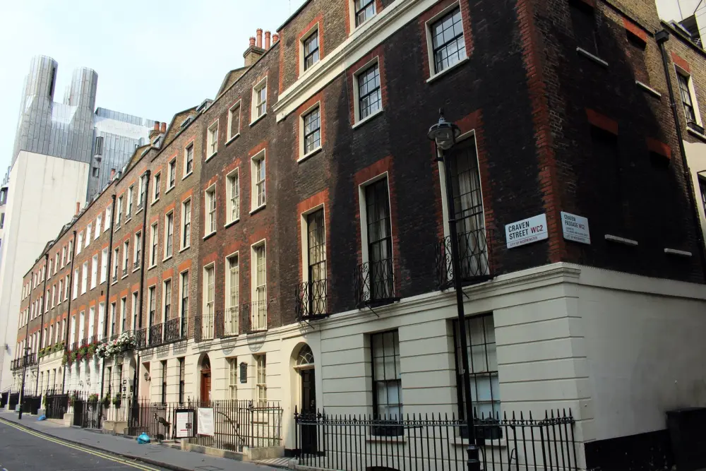 Foto de 36, Craven Street WC2 - Historic England / Charles Watson