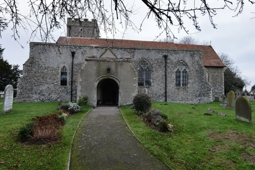 Foto de Iglesia de todos los santos - Historic England