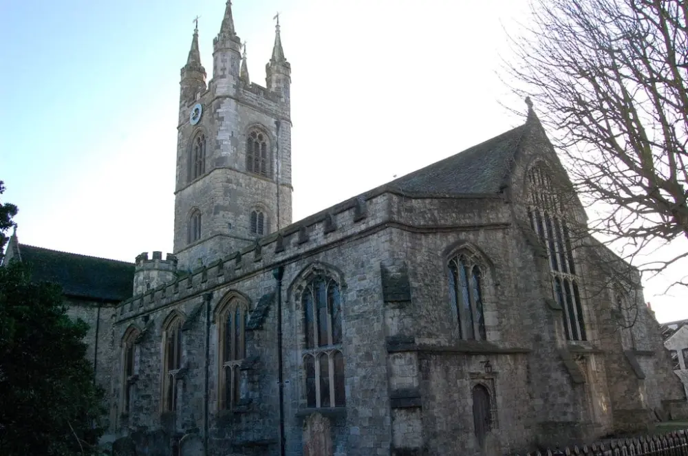 Foto de Iglesia parroquial de Santa María la Virgen - Historic England